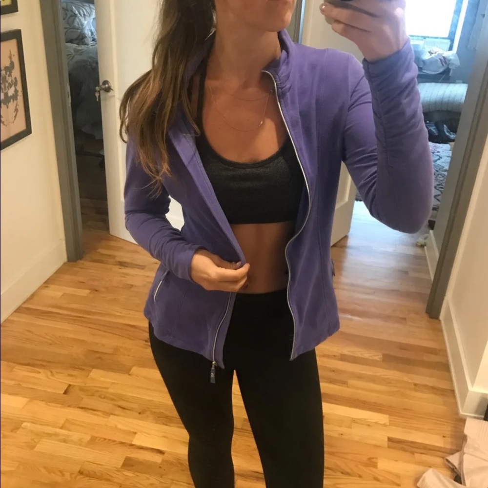 Lucy active zip up